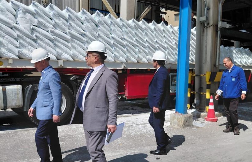 الزراعة: توفير الأسمدة طبقا للمساحات المسجلة بكارت الفلاح