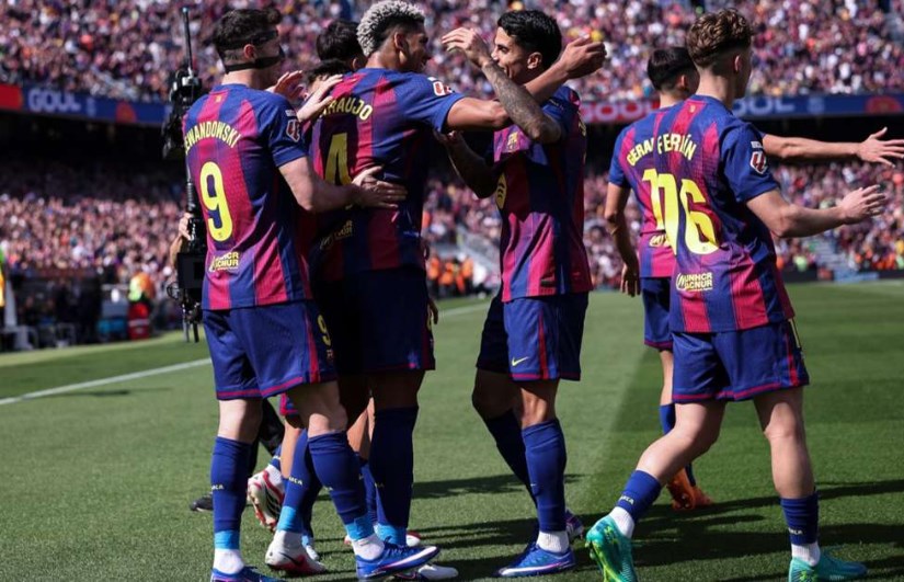 برشلونة ورايو 