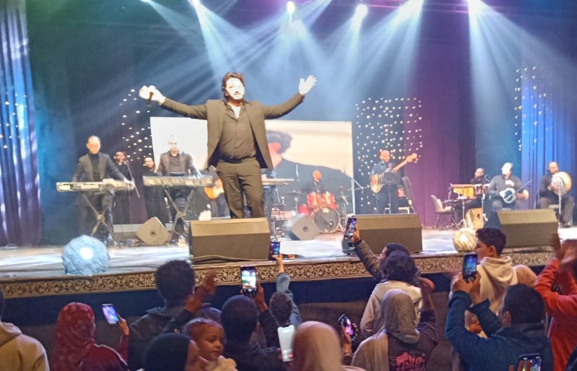 حفل الفنان مصطفى حجاج 