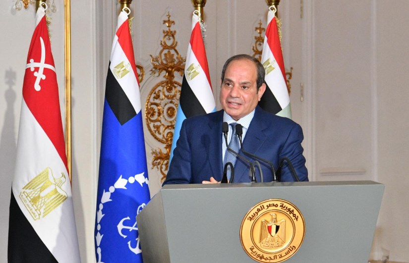 رئيس الجمهورية فى حفل إفطار القوات المسلحة