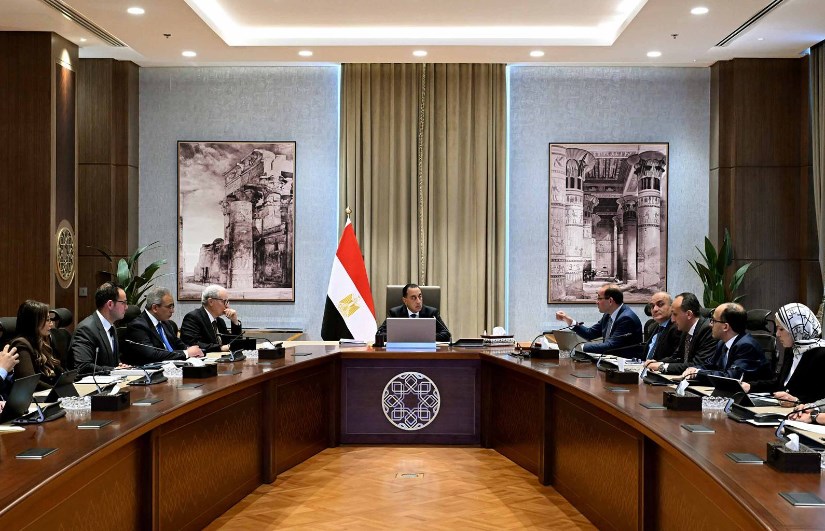 اجتماع متابعة التسهيلات الضريبية