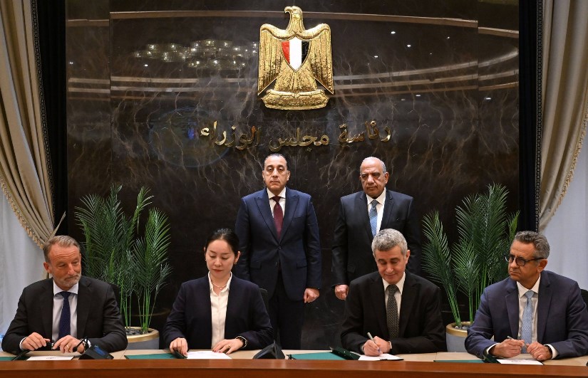 توقيع بروتوكولات شراء طاقة متجددة