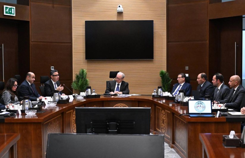 اجتماع تأمين السلع الأساسية