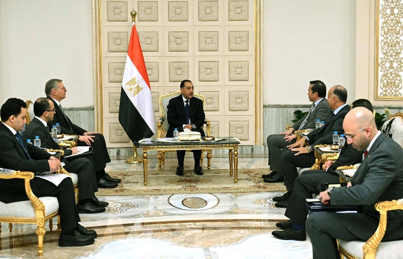 اجتماع رئيس الوزراء مع مسؤولى شركة "بى بى"