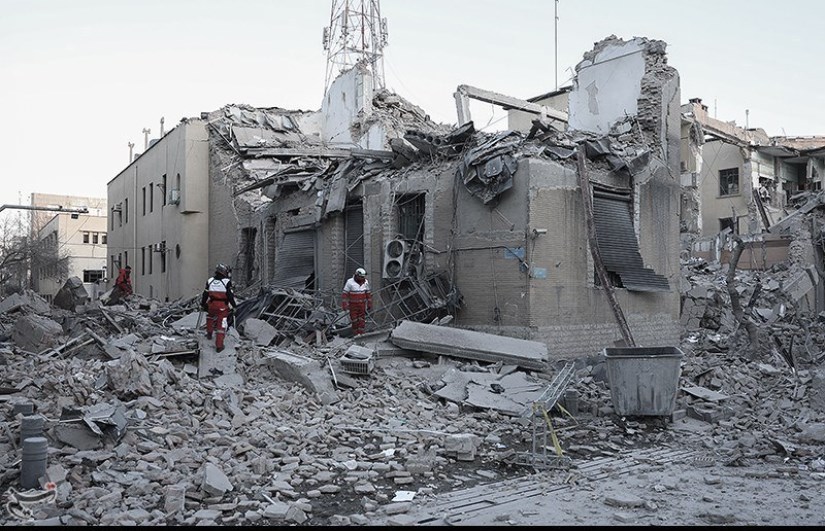 اتصالات سرية بين طهران وواشنطن لبحث إنهاء الحرب