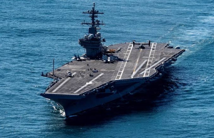 الطائرات يو إس إس جورج إتش دبليو بوش