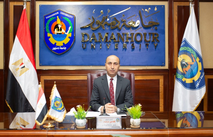 الدكتور الهامي ترابيس رئيس جامعة دمنهور 