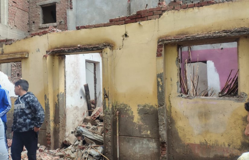 انهيار عقار بالبحيرة