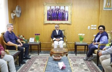 محافظ الوادى الجديد تلتقى وفد الايكاردا لبحث التوسع فى الزراعة الصحرواية المبتكرة