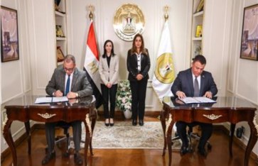 منال عوض، وزيرة التنمية المحلية والقائم بأعمال وزيرة البيئة