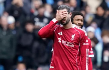 سوبوسلاي يعتذر لجماهير ليفربول