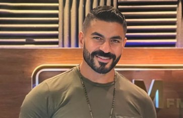 النجم خالد سليم