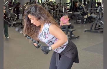 الفنانة أيتن عامر