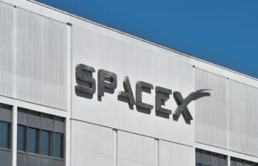 5 مليارات دولار خسائر سبيس إكس