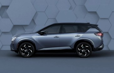 نيسان روج 2027 الهجينة 