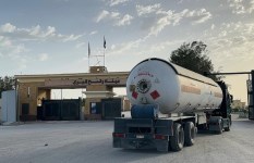 قافلة الهلال الأحمر 