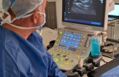 أثناء إجراء العملية