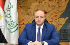 محافظ الفيوم يتابع مع الأجهزة التنفيذية تداعيات الطقس غير المستقر