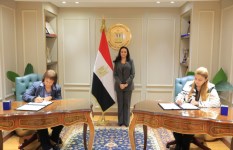 وزيرة التضامن: دعم الجمعيات الأهلية في تمويل المشروعات الصغيرة ومتناهية الصغر