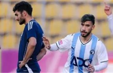 بيراميدز ضد إنبي 