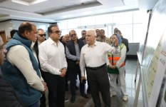 جولة وزير الصحة بالمعامل المركزية فى بدر