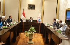 اجتماع متابعة تنفيذ مدينة اللقاحات