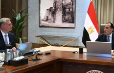 اجتماع رئيس الوزراء مع وزير البترول