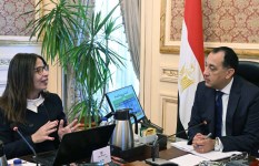 اجتماع رئيس الوزراء مع وزيرة الثقافة