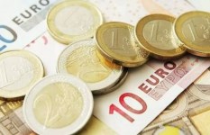 سعر اليورو أمام الجنيه المصري اليوم الجمعة