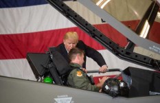 الرئيس الأمريكي دونالد ترامب 