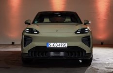 سعر ومواصفات سيارة بورشه كايين كوبيه 2027 الكهربائية