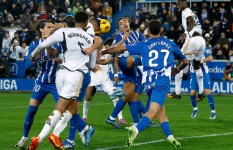 ريال مدريد و ديبورتيفو ألافيس