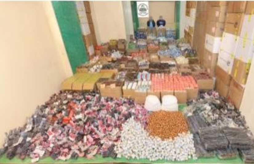 عقاقير ومنشطات مهربة