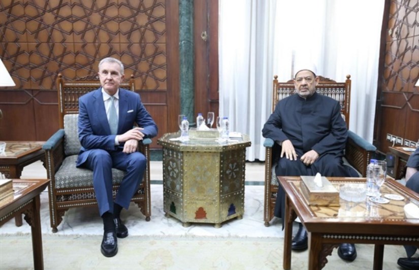 شيخ الأزهر وأمير رومانيا