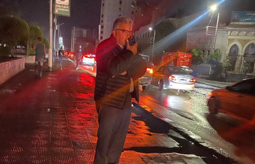 محافظ الدقهلية يتابع ميدانيًا أعمال سحب مياه الأمطار