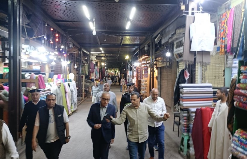 منع الدراجات النارية بالسوق السياحي استجابة لمطالب الأهالي