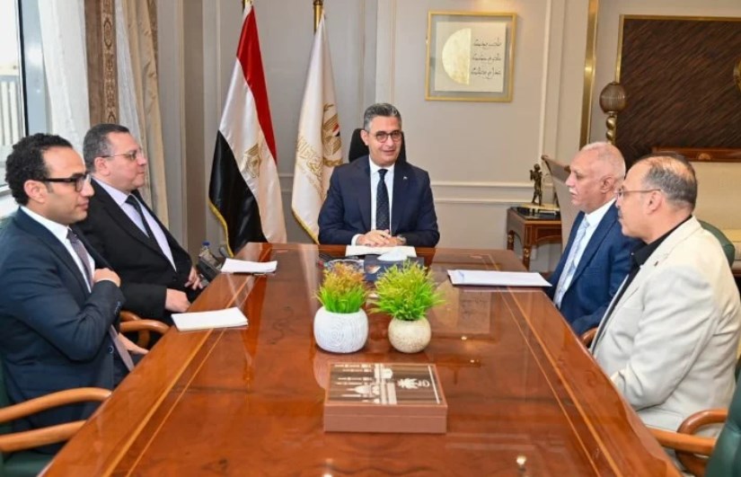 التموين: دمج منافذ البدالين وفروع جمعيتى ضمن مشروع كارى أون