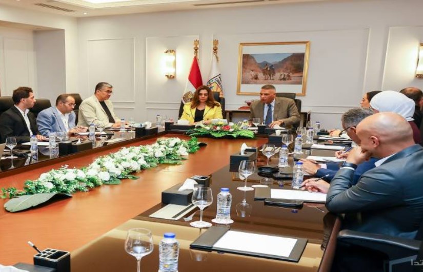 منال عوض، وزيرة التنمية المحلية والقائم بأعمال وزيرة البيئة