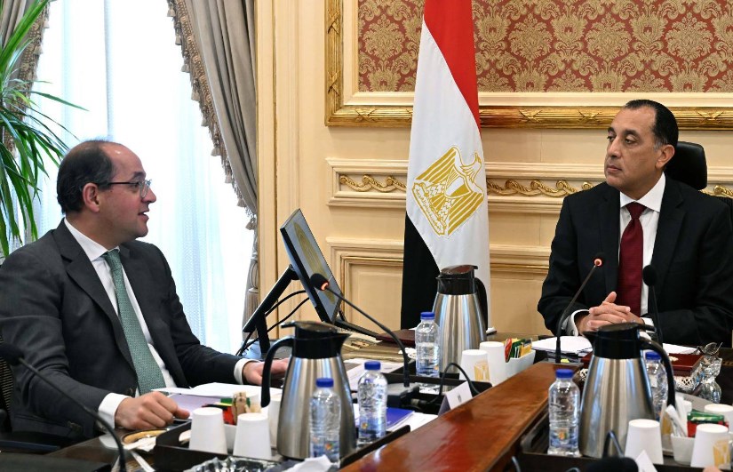 اجتماع رئيس الوزراء مع وزير المالية