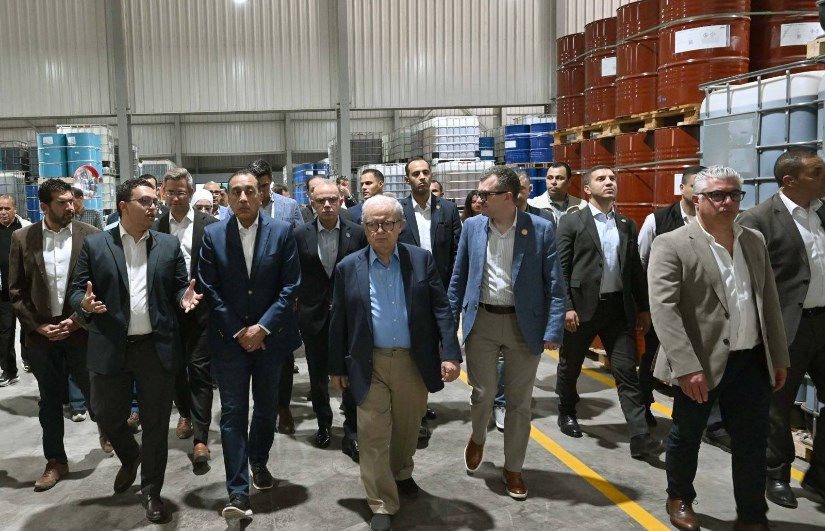 افتتاح مصنع "بيرل بولي يوريثان" بالسخنة