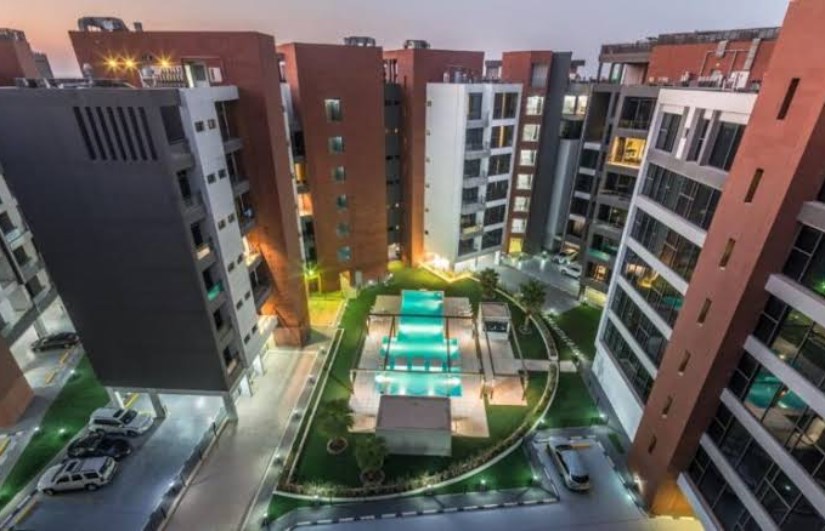 شركة العبور للاستثمار العقاري