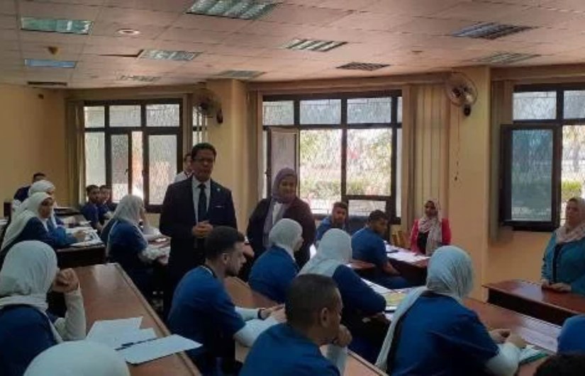 رئيس جامعة بنها