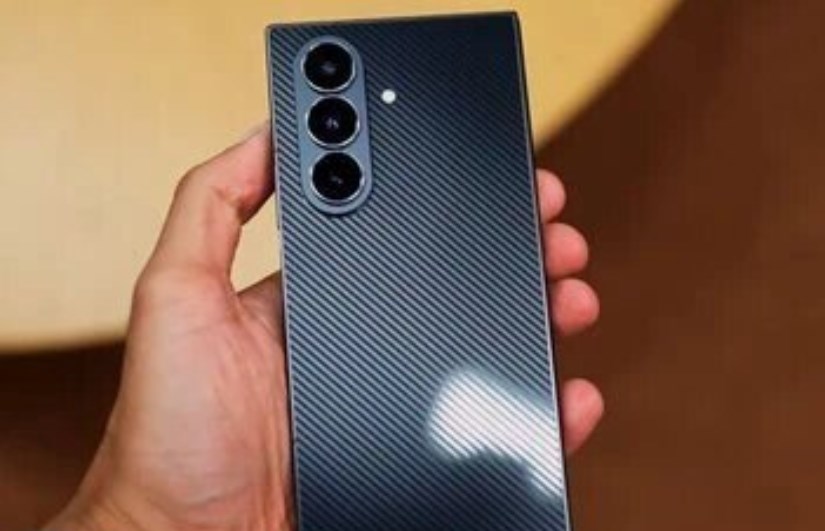 مواصفات هاتف Samsung Galaxy Z TriFold