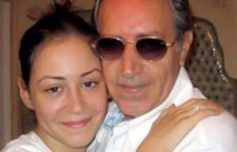  جنازة والد منة شلبي