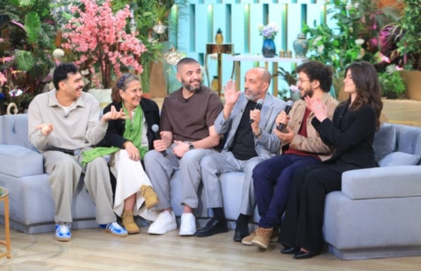 أبطال فخر الدلتا مع مني الشاذلي 