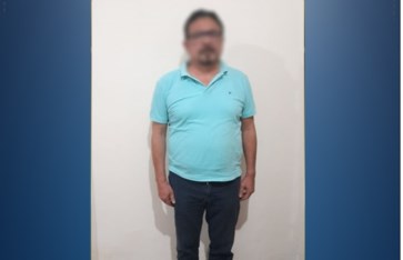 مدير مدرسة هابي لاند 
