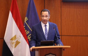 وزير الاتصالات