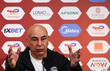 حسام حسن 