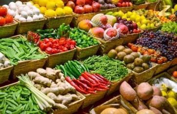 أسعار الخضروات والفاكهة اليوم السبت