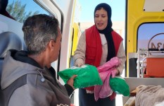 قافلة الهلال الأحمر 